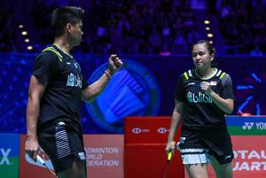 Praveen Jordan/Melati Daeva Oktavianti (Indonesia) saat berlaga di ajang All England 2020 BWF World Tour Super 1000.