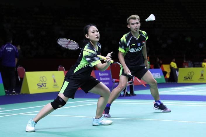 Rinov Rivaldy/Pitha Haningtyas Mentari (Indonesia) menyambut pengembalian. (Foto: PP PBSI) Rinov Rivaldy/Pitha Haningtyas Mentari (Indonesia) menyambut pengembalian. (Foto: PP PBSI)