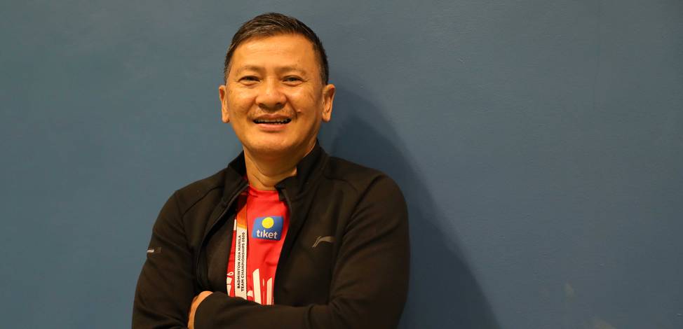 Kepala Pelatih Tunggal Putra PBSI, Hendry Saputra dinyatakan negatif COVID-19. Kepala Pelatih Tunggal Putra PBSI, Hendry Saputra dinyatakan negatif COVID-19.