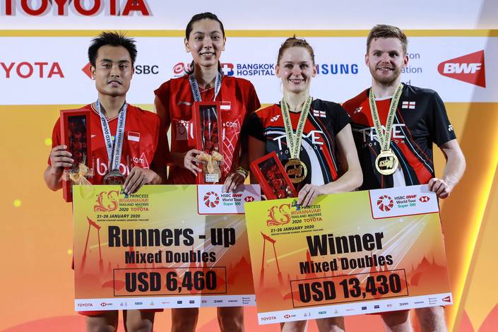 Hafiz Faizal/Gloria Emanuelle Widjaja (kiri) keluar sebagai runner up Thailand Masters 2020 BWF World Tour Super 300.