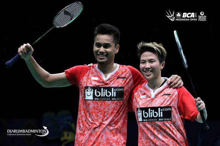 Tontowi Ahmad dan Liliyana Natsir (Indonesia). Tontowi Ahmad dan Liliyana Natsir (Indonesia).