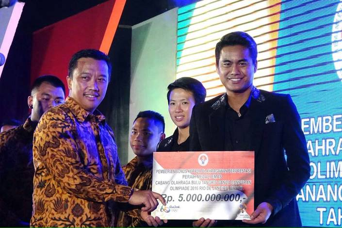 Imam Nahrawi, Liliyana Natsir, Tontowi Ahmad Imam Nahrawi, Liliyana Natsir, Tontowi Ahmad
