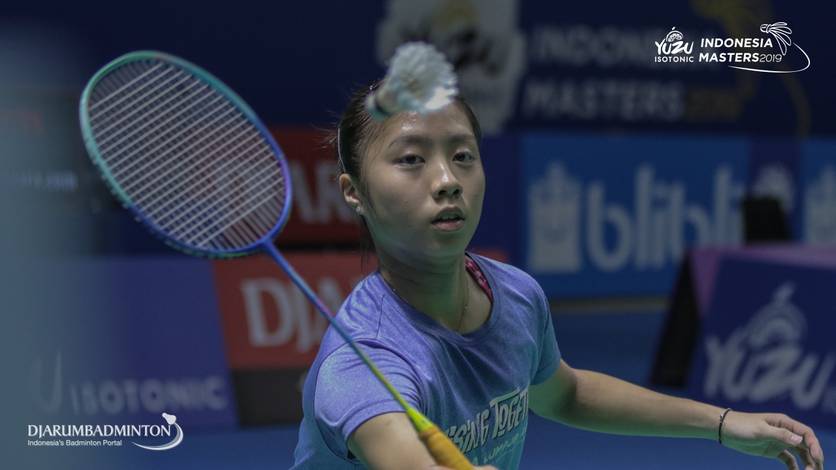 Yeo Jia Min (Singapura) saat melakukan sesi latihan di GOR Ken Arok, Senin (30/9). Yeo Jia Min (Singapura) saat melakukan sesi latihan di GOR Ken Arok, Senin (30/9).