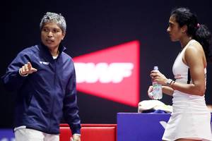 Irwansyah & Pusarla V. Sindhu (Djarum Badminton/Edward Luhukay) Irwansyah & Pusarla V. Sindhu (Djarum Badminton/Edward Luhukay)