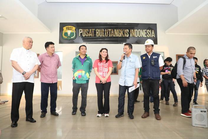 Imam Nahrawi Saat Menyambangi Pelatnas PBSI Cipayung. (Foto: Twitter @KEMENPORA_RI) Imam Nahrawi Saat Menyambangi Pelatnas PBSI Cipayung. (Foto: Twitter @KEMENPORA_RI)