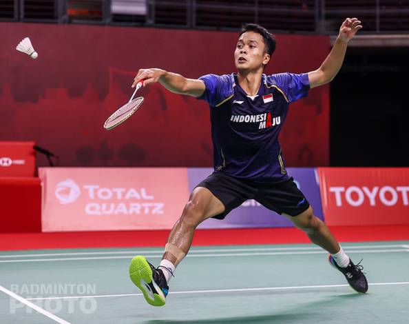Tunggal putra Indonesia, Anthony Sinisuka Ginting menyambut pengembalian. (Copyright: Badmintonphoto | Courtesy of BWF)