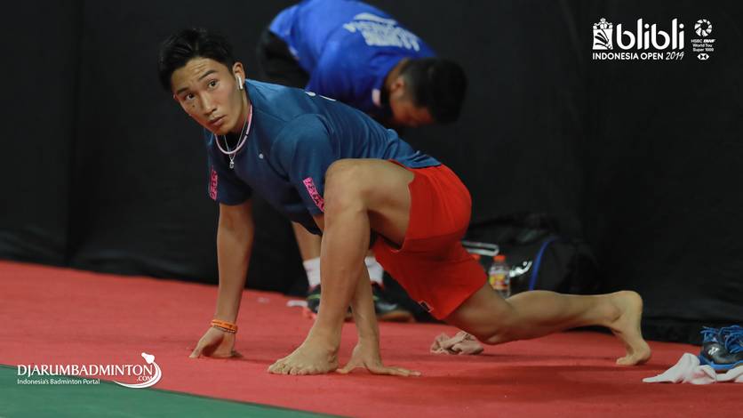 Tunggal putra nomor satu dunia asal Jepang, Kento Momota. Tunggal putra nomor satu dunia asal Jepang, Kento Momota.