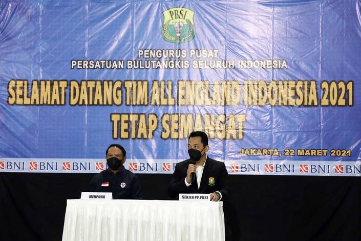 Sekretaris Jenderal PP PBSI, Jenderal Polisi Listyo Sigit Prabowo (kanan) bersama Menteri Pemuda dan Olahraga RI, Zainudin Amali. (Foto: PP PBSI) Sekretaris Jenderal PP PBSI, Jenderal Polisi Listyo Sigit Prabowo (kanan) bersama Menteri Pemuda dan Olahraga RI, Zainudin Amali. (Foto: PP PBSI)