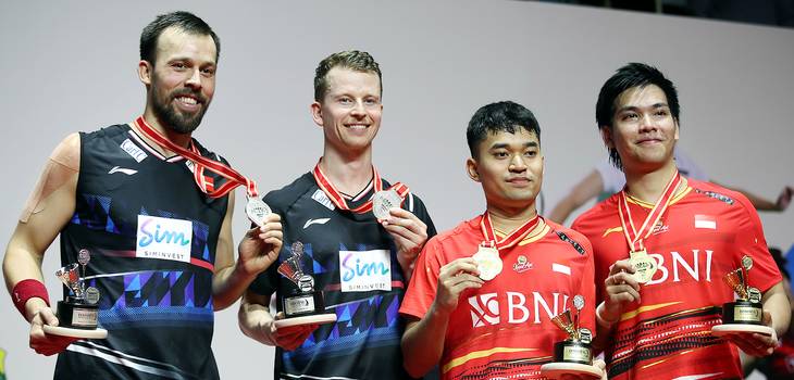 Kim Astrup/Anders Skaarup Rasmuss & Leo Rolly Carnando/Daniel Marthin (Djarum Badminton/Edward Luhukay)