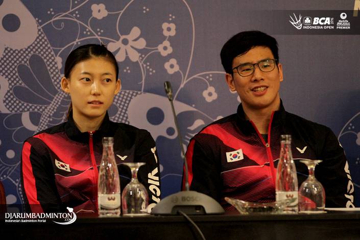 Kim Ha Na dan Ko Sung Hyun