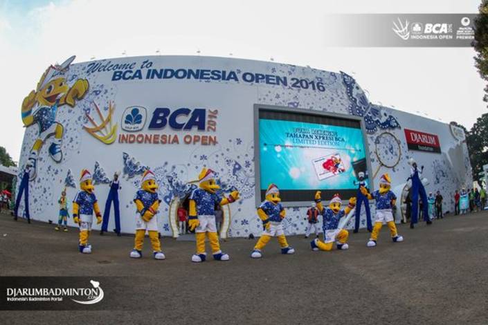 Kemeriahan Saat BCA Indonesia Open Superseries Premier (BIOSSP) 2016 Tahun Lalu. Kemeriahan Saat BCA Indonesia Open Superseries Premier (BIOSSP) 2016 Tahun Lalu.